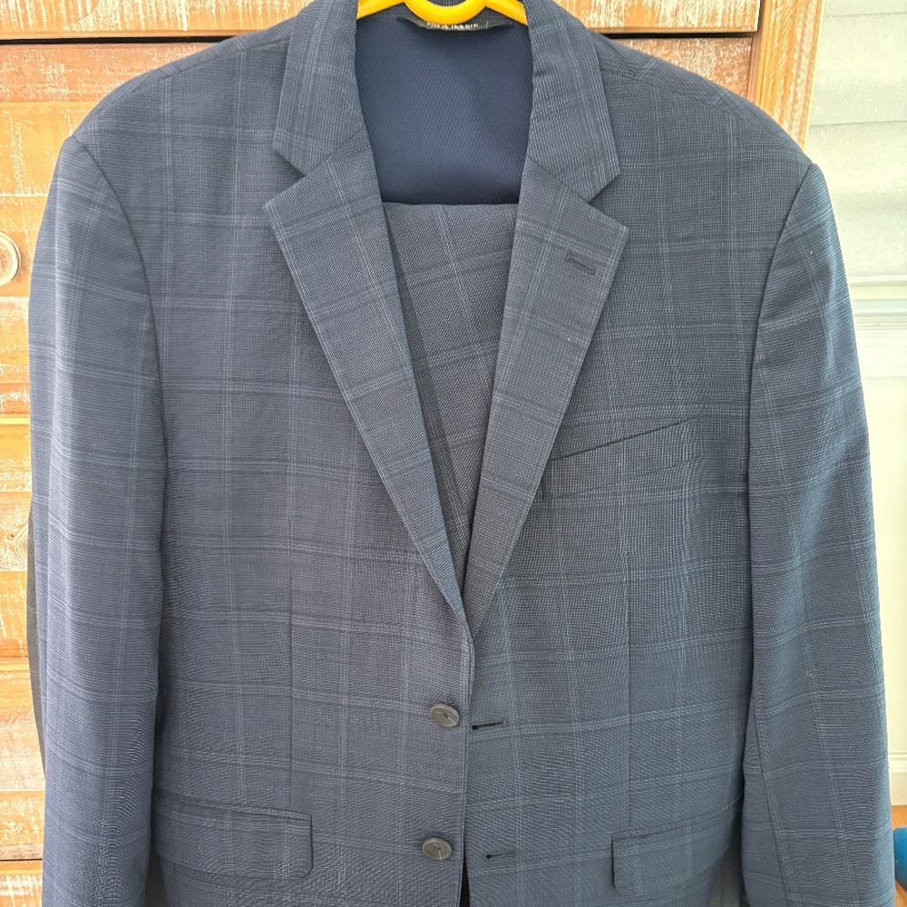 Jos A Bank Suit